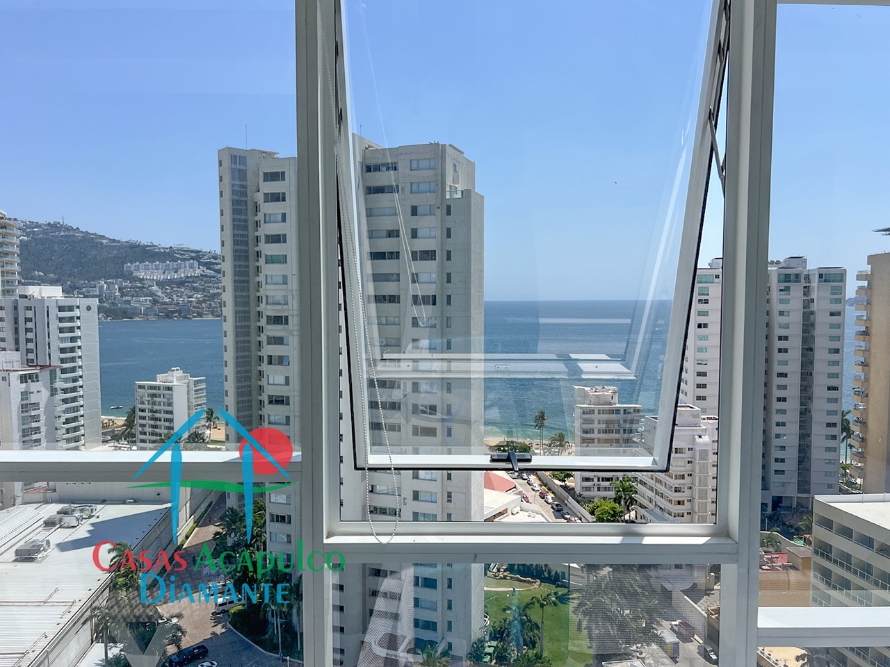 Acqualina Skylife Torre Sur 1701 - Recámara uno 6